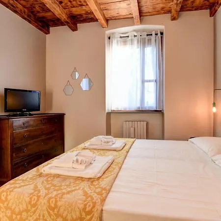 Desenzanoloft Official Partner Marriott Homes & - Swarovski Family With Pool Apartment *