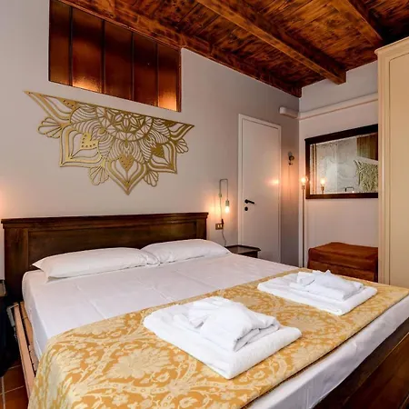 Desenzanoloft Official Partner Marriott Homes & - Swarovski Family With Pool *
