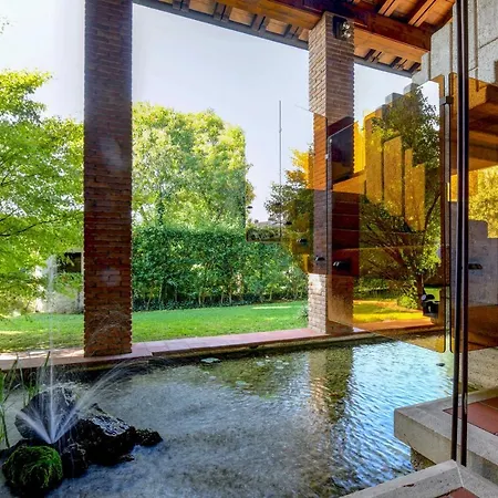 Apartament Desenzanoloft Official Partner Marriott Homes & - Swarovski Family With Pool